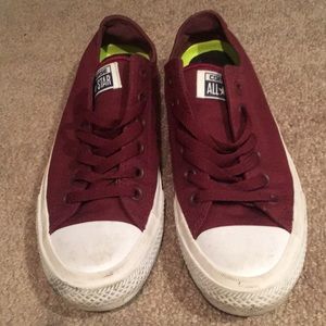 Chuck II low top converse with Nike sole maroon